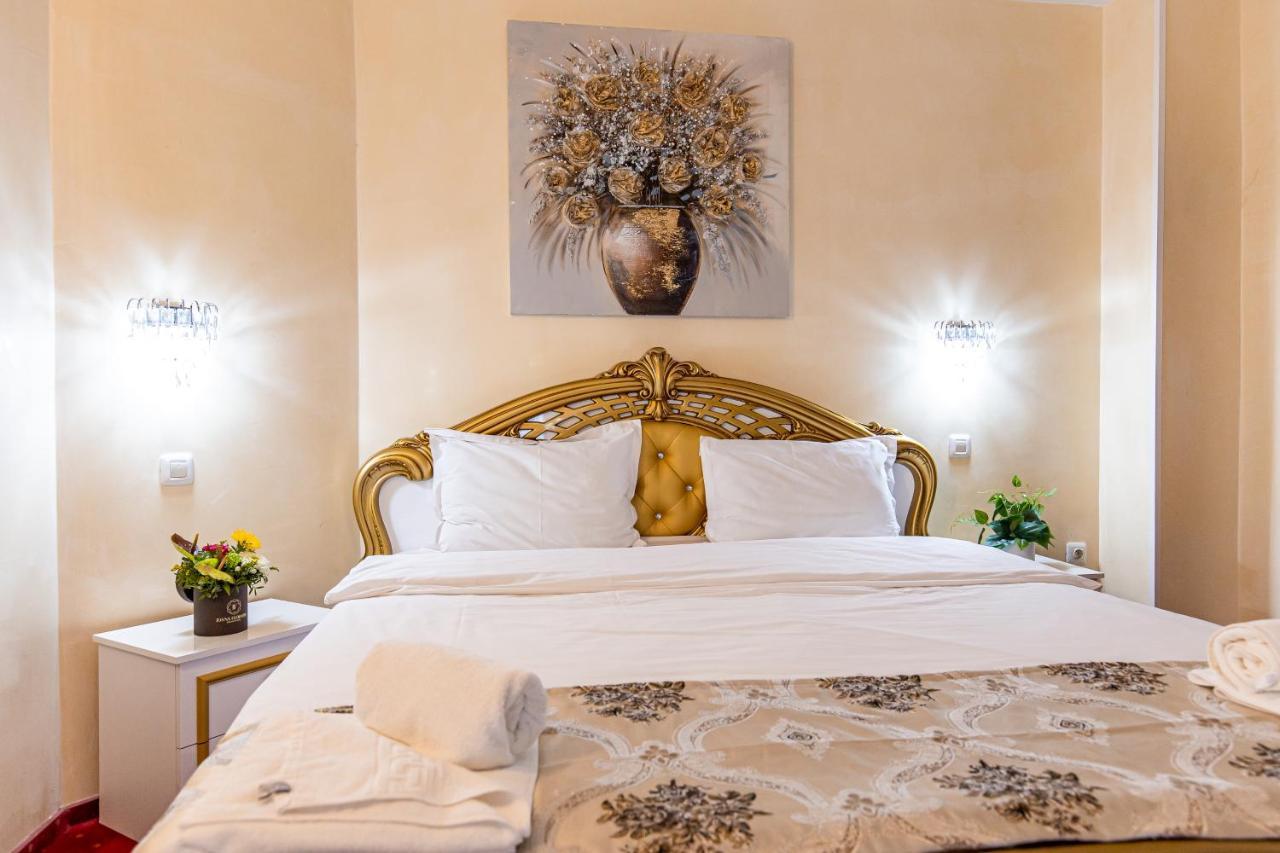 Artemis Villa ポイアナ・ブラショフ エクステリア 写真